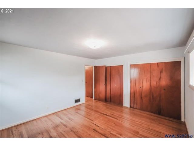 160 Tangent Street Lebanon, OR 97355 - Photo 30 of 32 a view of an empty room