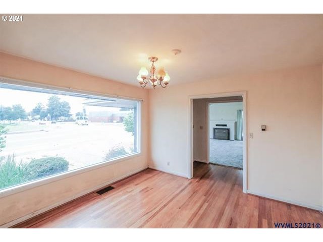 160 Tangent Street Lebanon, OR 97355 - Photo 7 of 32 a view interior of the house