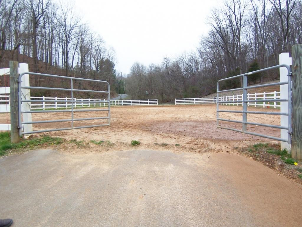 275 Hart Road Elizabethton, TN 37643 - Photo 29 of 35 Photo 29
