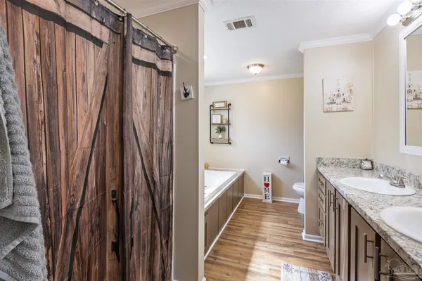 $315,000 | 34076 Medlin Lane, Lillian, AL 36549