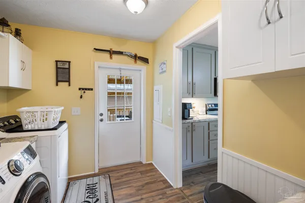 $315,000 | 34076 Medlin Lane, Lillian, AL 36549