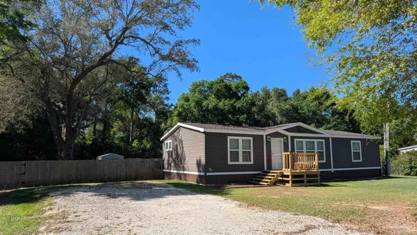 $315,000 | 34076 Medlin Lane, Lillian, AL 36549