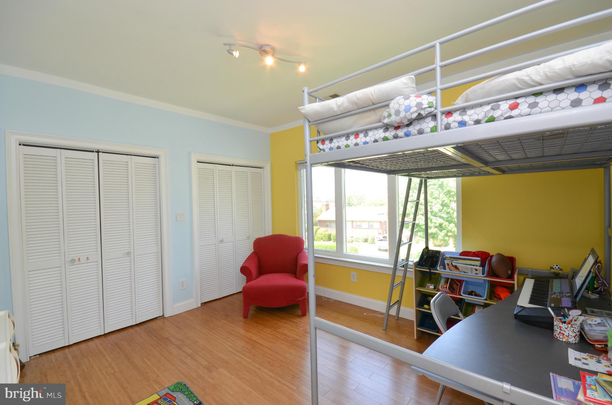 6412 Winnepeg Road Bethesda, MD 20817 - Photo 17 of 30 Bedroom 2