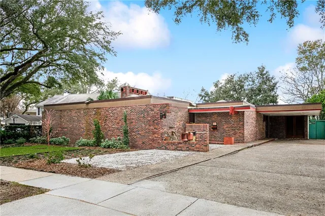 $8,500 | 9 Park Island Drive, New Orleans, LA 70122