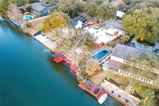 $8,500 | 9 Park Island Drive, New Orleans, LA 70122