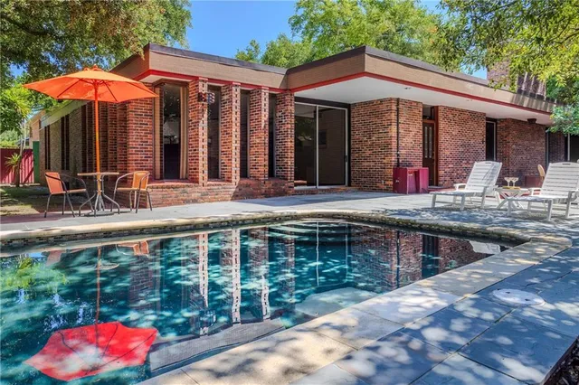 $8,500 | 9 Park Island Drive, New Orleans, LA 70122