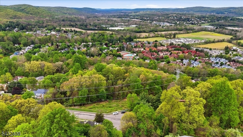 112 Knob Hill Road Hackettstown, NJ 07840 - Photo 32 of 32 a view of a city with mountains in the background