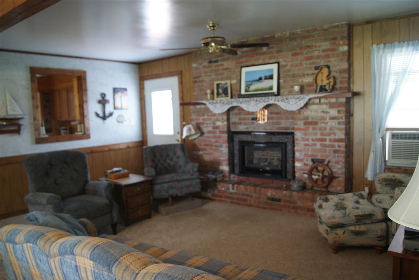 10690 Moonlight Bay Road Cheboygan, MI 49721 - Photo 3 of 18 Gallery Image 3