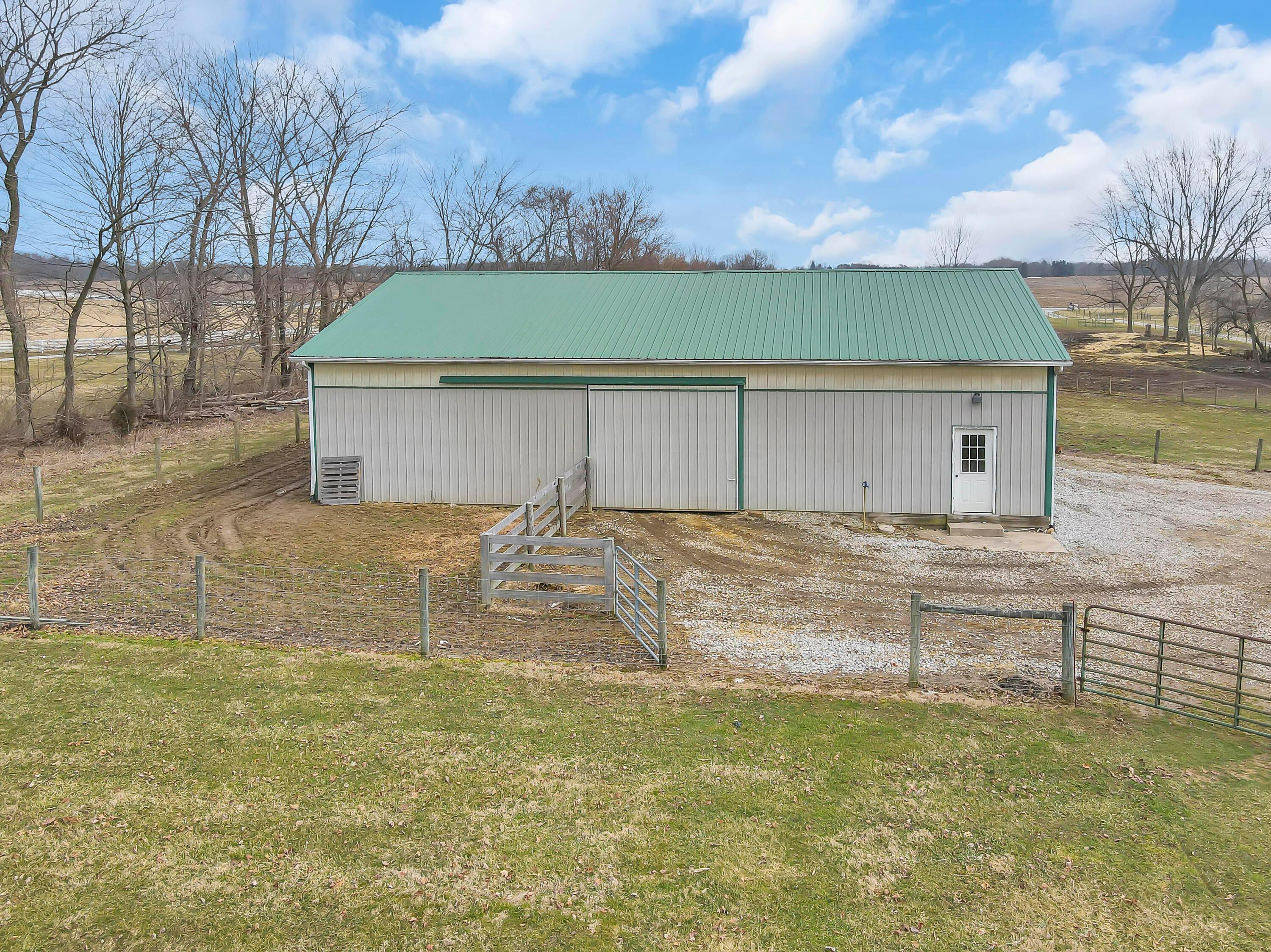 1682 Putnam Road Southwest Pataskala, OH 43062 - Photo 76 of 105