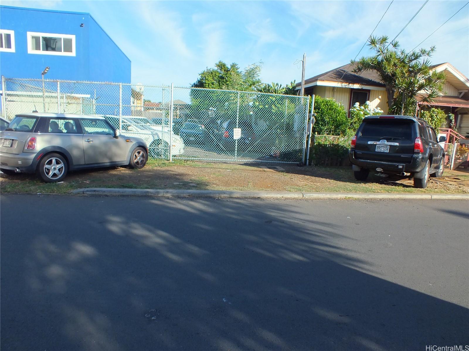 729 Gulick Avenue Honolulu, HI 96819 - Photo 4 of 7 a view of a car parked on the side of the road