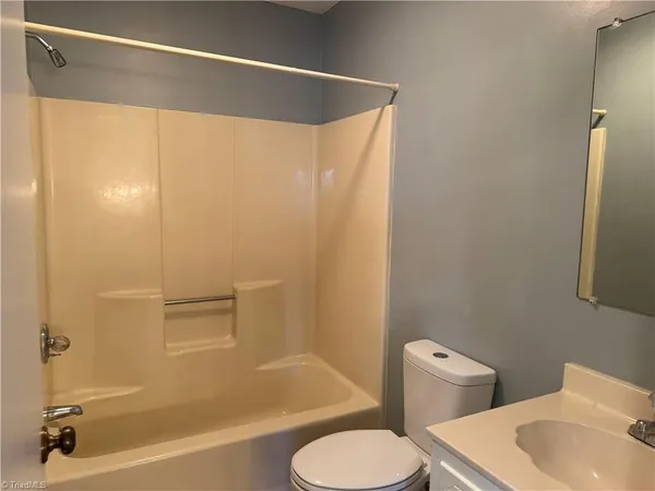 $324,900 | 656 Hills Presbyterian Church Road, Pilot Mountain, NC 27041