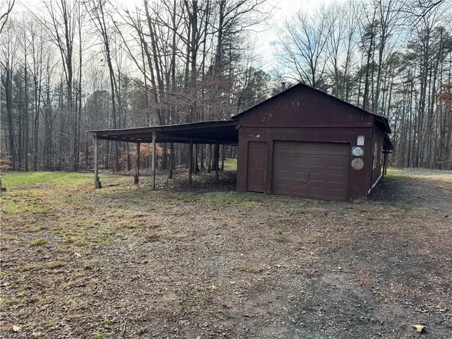 $329,900 | 656 Hills Presbyterian Church Road, Pilot Mountain, NC 27041