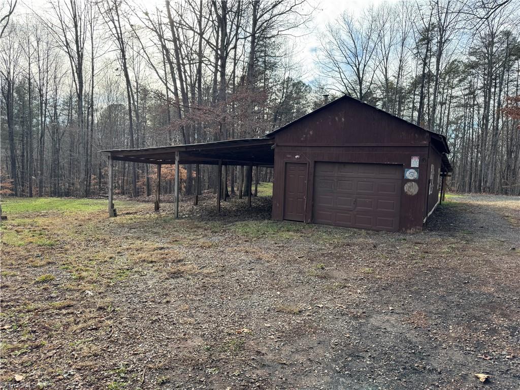 656 Hills Presbyterian Church Road Pilot Mountain, NC 27041 - Photo 35 of 37