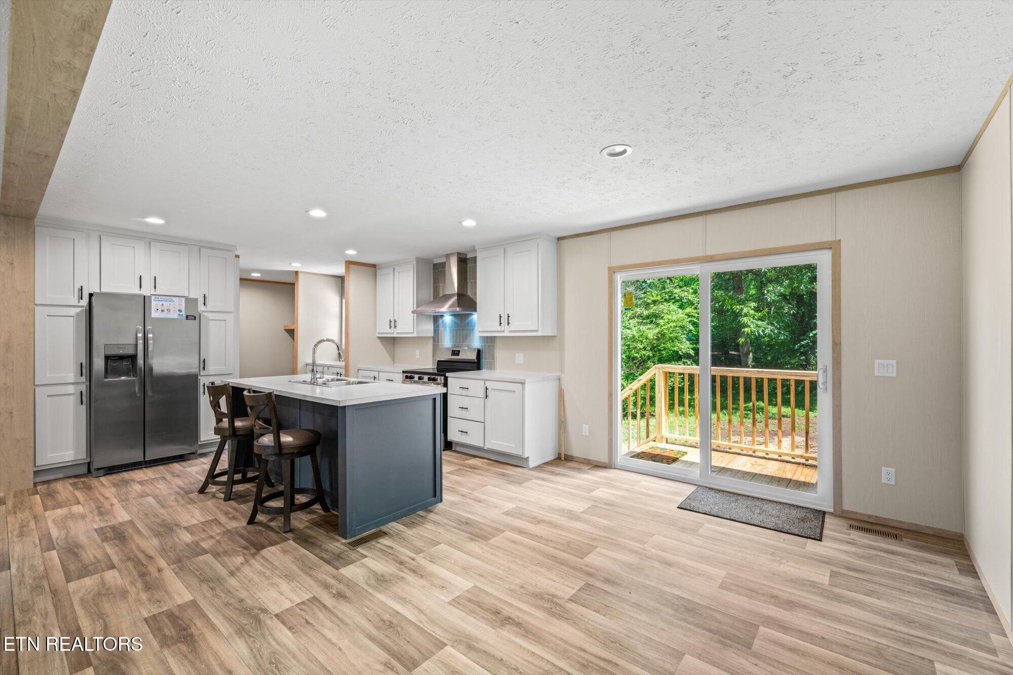303 East Memorial Drive Decatur, TN 37322 - Photo 7 of 23 07-303-E-Memorial-Dr-Decatur-TN-7