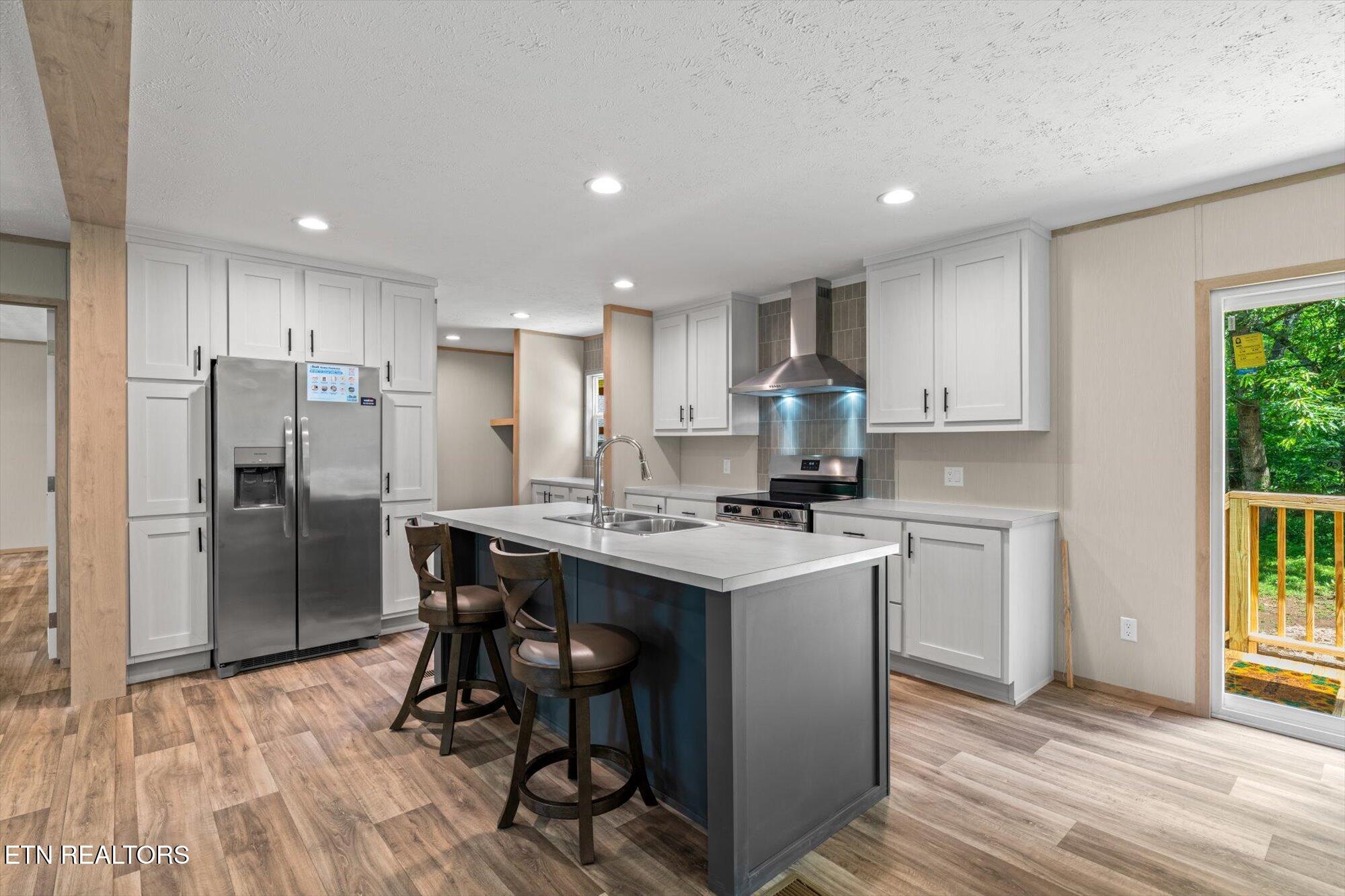 303 East Memorial Drive Decatur, TN 37322 - Photo 8 of 23 08-303-E-Memorial-Dr-Decatur-TN-8