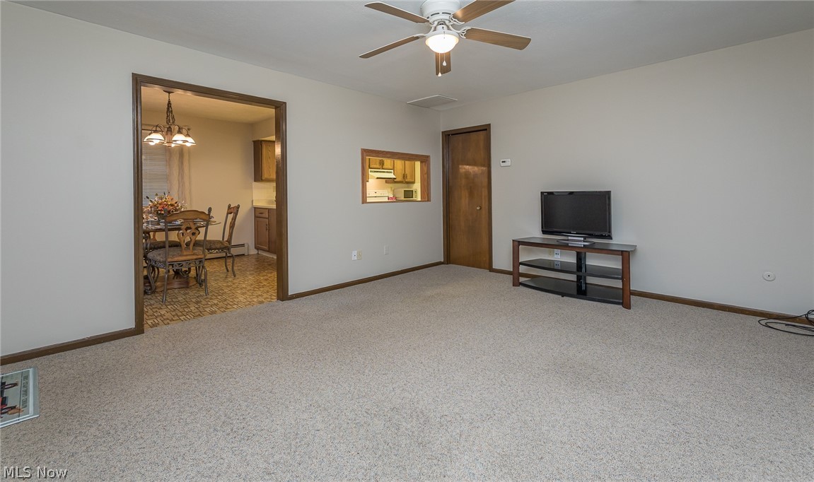 1501 Lorimer Road Cleveland, OH 44134 - Photo 9 of 27