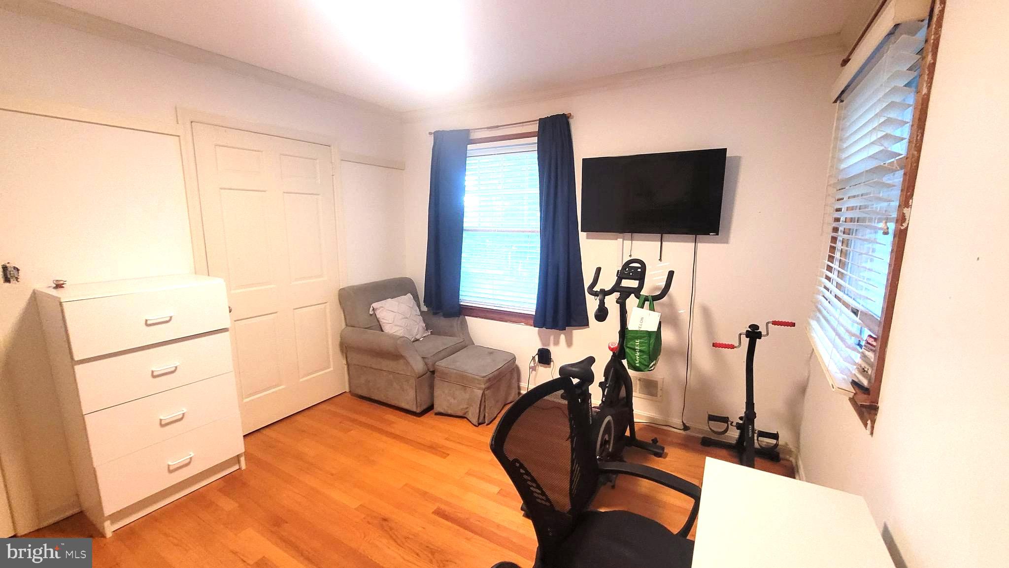 1815 Manchester Road Westminster, MD 21157 - Photo 26 of 45 Cozy room with modern amenities.