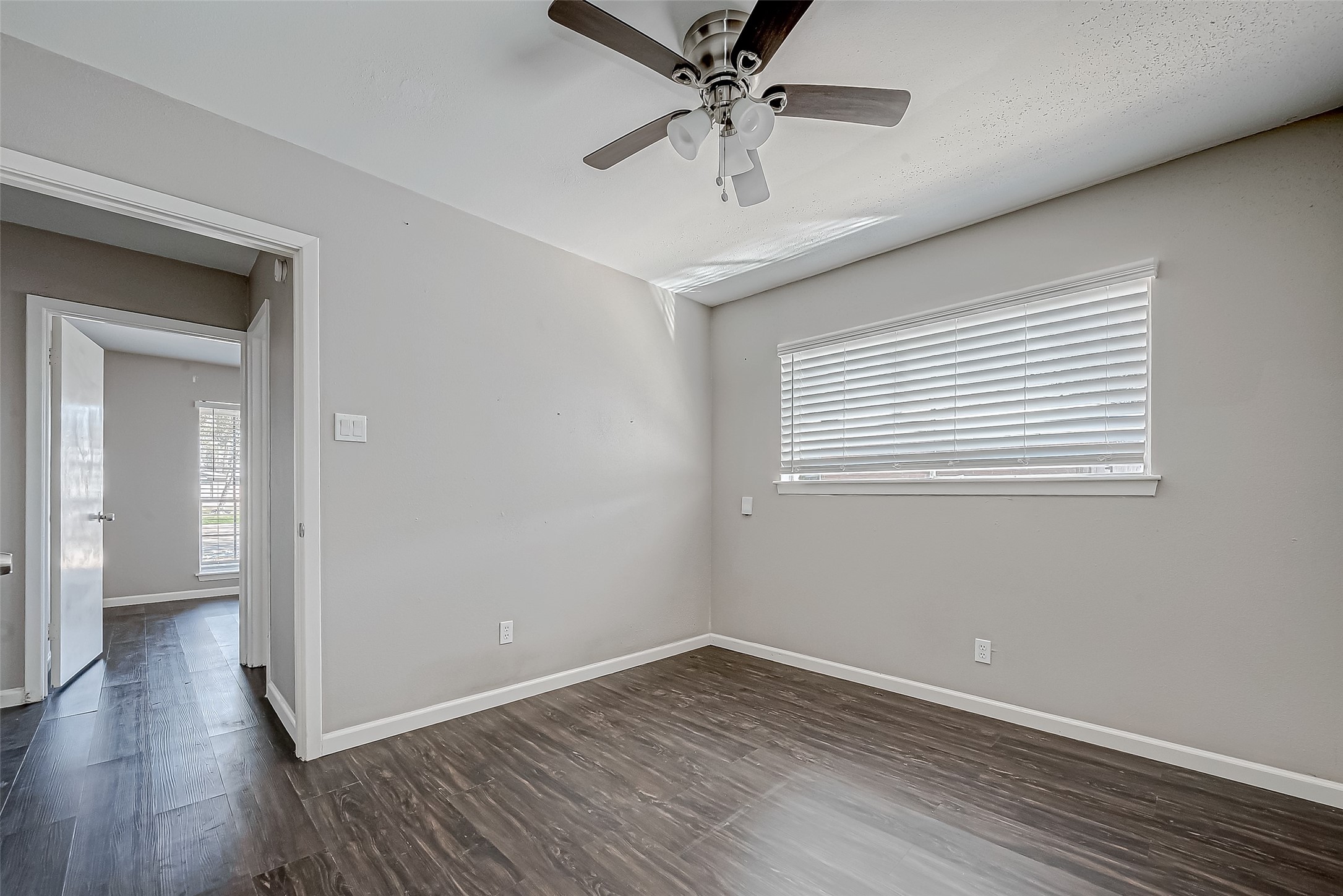 7315 Housman Houston, TX 77055 - Photo 25 of 49