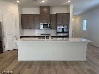 $3,350 | 599 La Vista Acrs Lane, Las Vegas, NV 89138