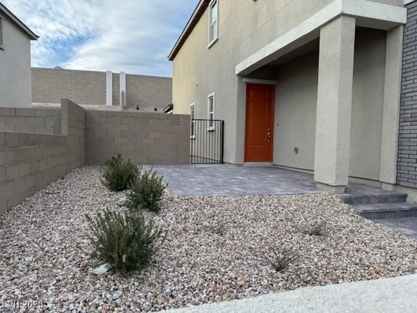 $3,350 | 599 La Vista Acrs Lane, Las Vegas, NV 89138