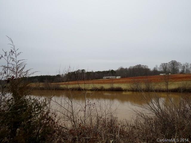 293 Princess Trail Dobson, NC 27017 - Photo 3 of 24 Gallery Image 3