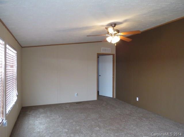 293 Princess Trail Dobson, NC 27017 - Photo 7 of 24 Gallery Image 7