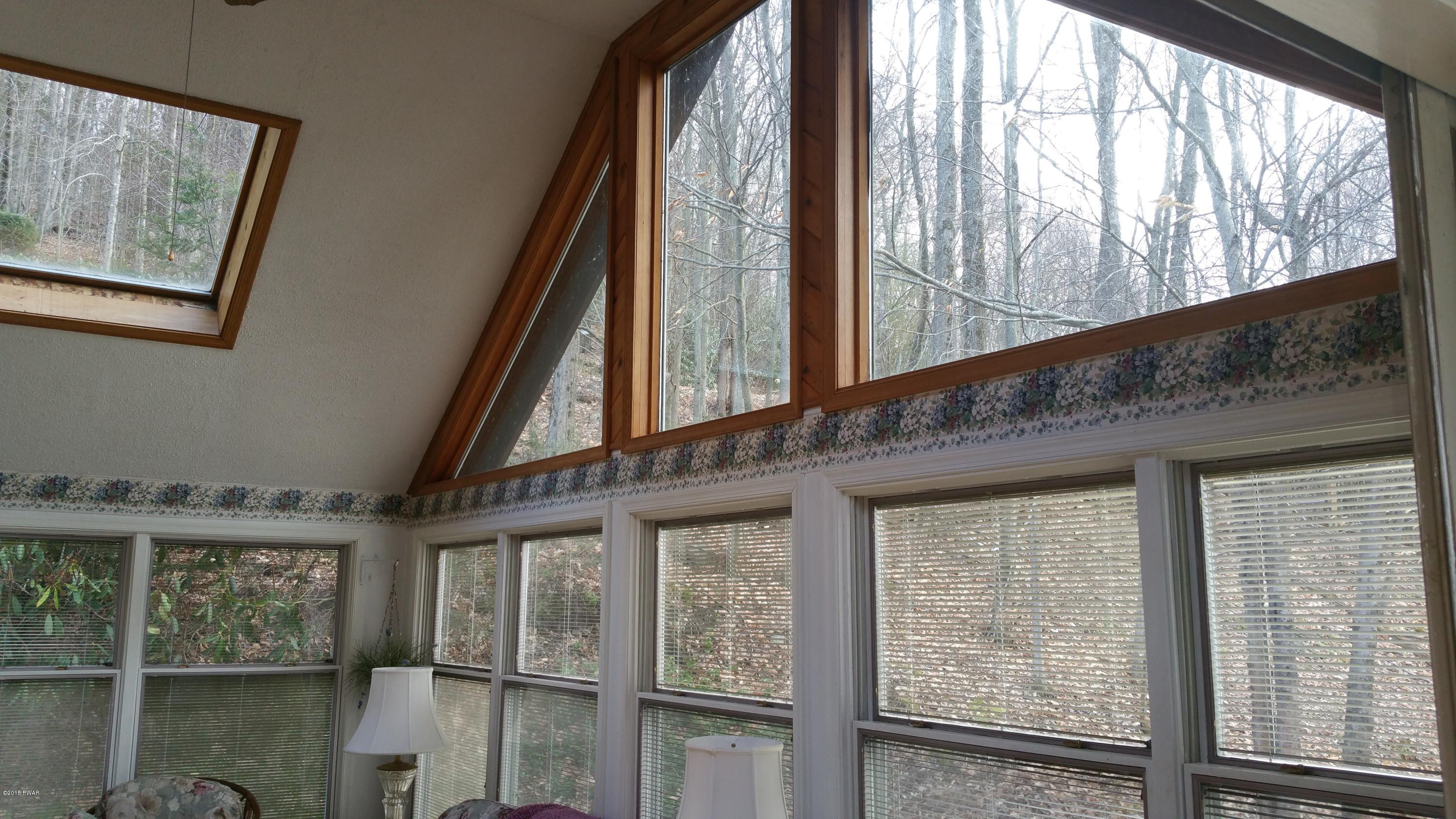 153 Big Woods II Road Greentown, PA 18426 - Photo 8 of 60