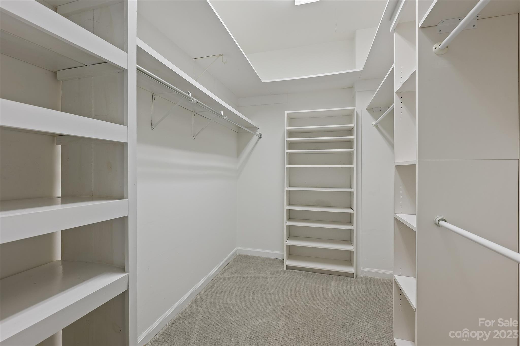 816 Cherokee Road, Unit H Charlotte, NC 28207 - Photo 18 of 31