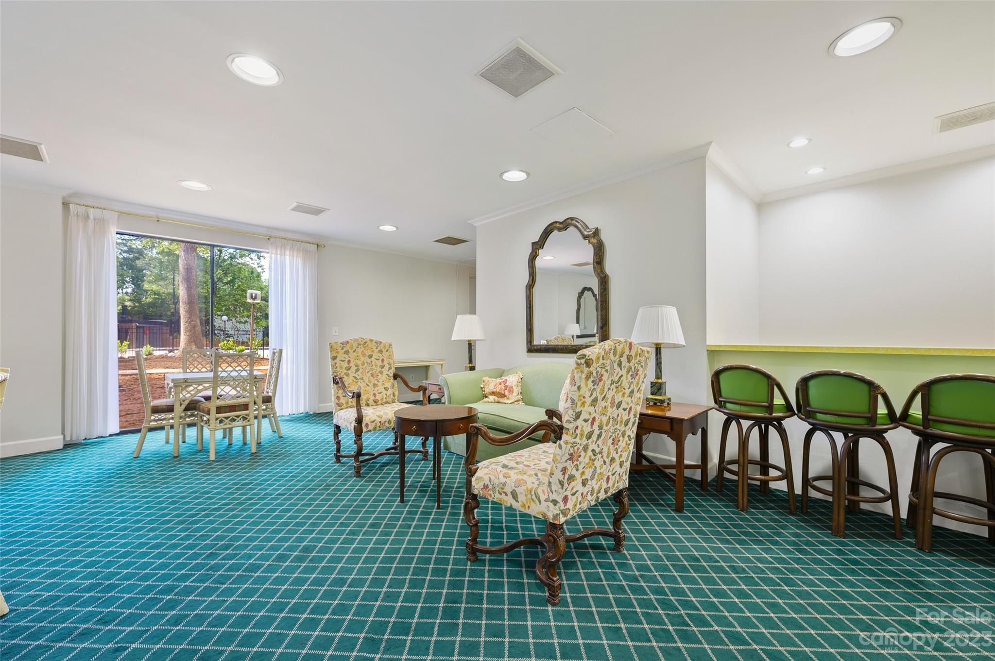 816 Cherokee Road, Unit H Charlotte, NC 28207 - Photo 28 of 31