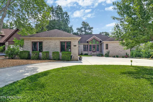 $710,000 | 114 Knollwood Lane, Fairfield Glade, TN 38558