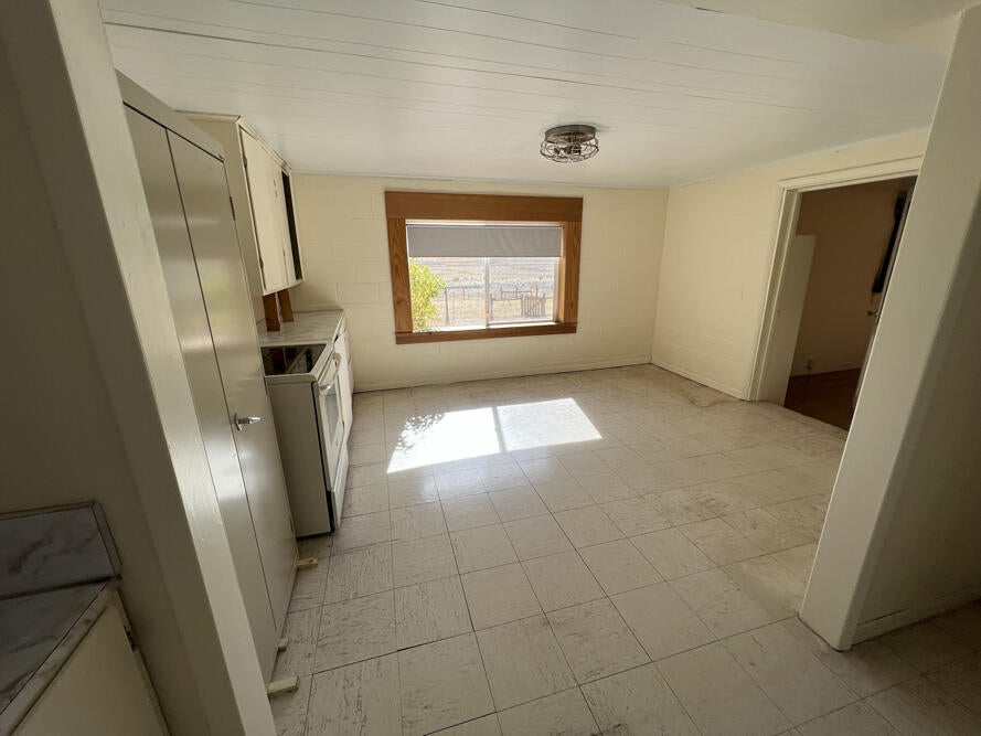 27230 Drews Road Chiloquin, OR 97624 - Photo 20 of 33 29