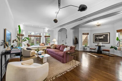 $1,349,000 | 1819 North Whipple Street, Chicago, IL 60647