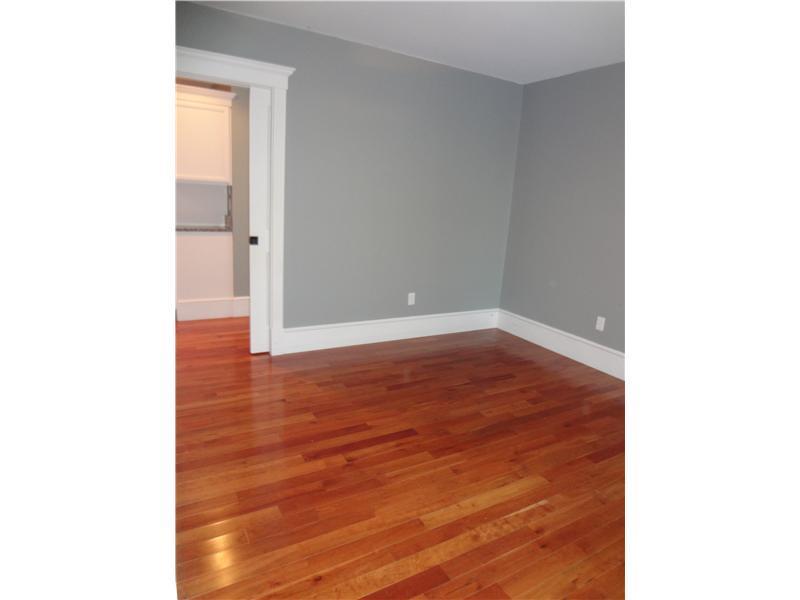 184 Beech Ridge Road Scarborough, ME 04074 - Photo 10 of 29 Den/Family/Great Room.