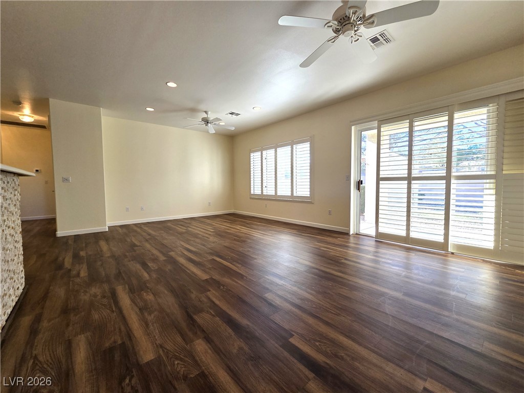 2545 Springville Way Henderson, NV 89052 - Photo 9 of 23