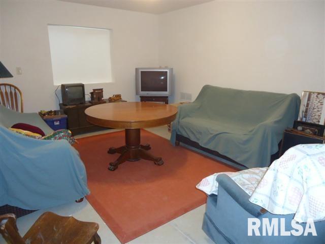 13512 139th Street West Taylor Ridge, IL 61284 - Photo 16 of 20 Gallery Image 16