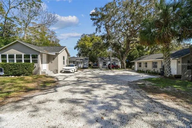 $1,400 | 1529 Sadlon Avenue, Clearwater, FL 33756