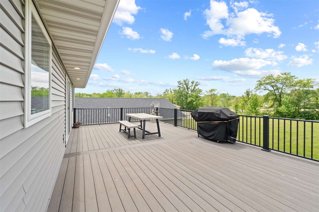 3151 EastView Cir Drive Riverside, IA 52327 - Photo 19 of 35 Gallery Image 19