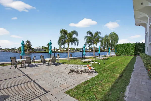 $425,000 | 505 North Riverside Drive, Unit 21, Pompano Beach, FL 33062