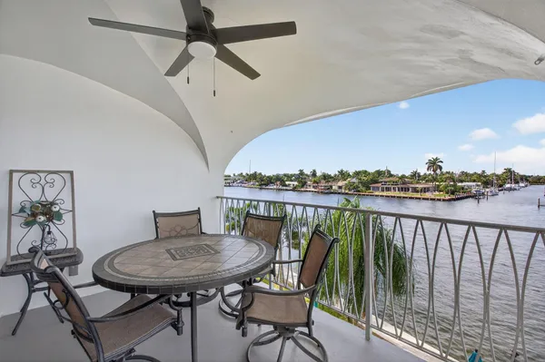 $425,000 | 505 North Riverside Drive, Unit 21, Pompano Beach, FL 33062