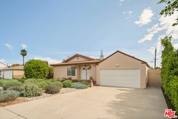 $1,595,000 | 8512 Belford Avenue, Los Angeles, CA 90045