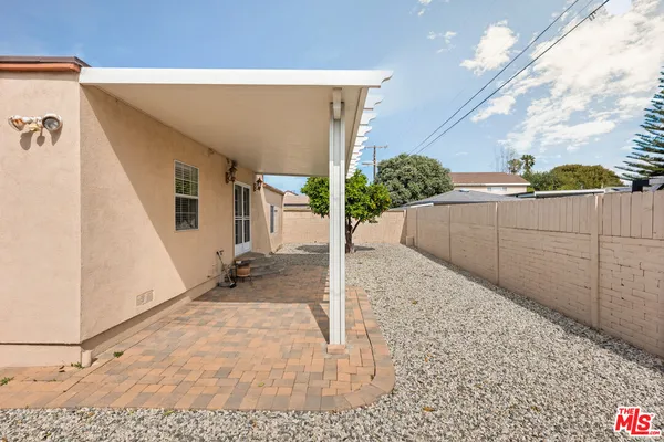 $1,595,000 | 8512 Belford Avenue, Los Angeles, CA 90045