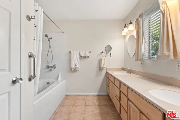 $1,595,000 | 8512 Belford Avenue, Los Angeles, CA 90045