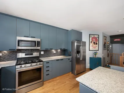 $649,900 | 1649 West Ontario Street, Unit 1W, Chicago, IL 60622