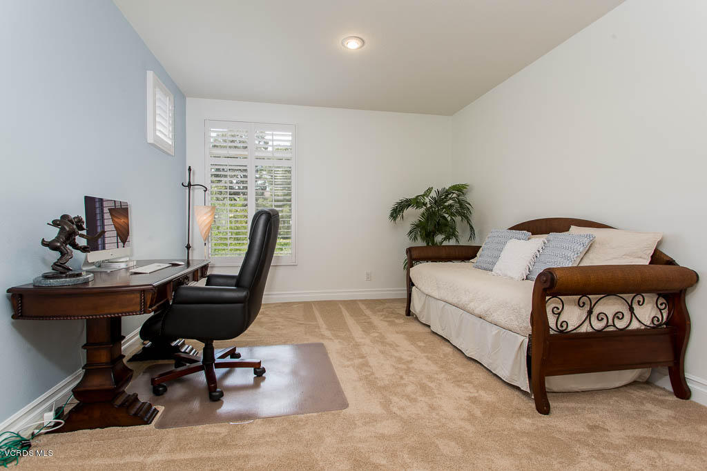 11245 Bentcreek Road Moorpark, CA 93021 - Photo 32 of 48 a living room with furniture