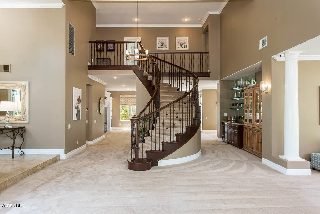 11245 Bentcreek Road Moorpark, CA 93021 - Photo 6 of 48 a view of entryway and hall with wooden floor