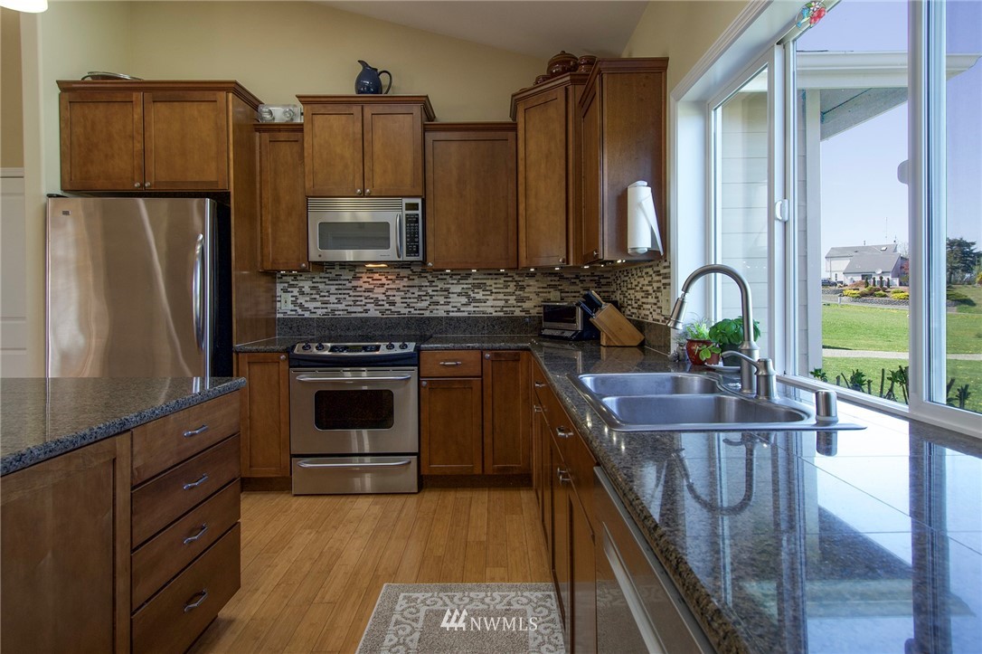 96 Buckhorn Road Sequim, WA 98382 - Photo 13 of 39