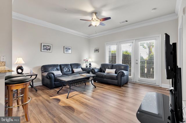 $270,000 | 501 Hungerford Drive, Unit P81, Rockville, MD 20850