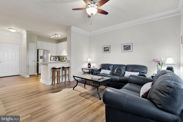 $270,000 | 501 Hungerford Drive, Unit P81, Rockville, MD 20850