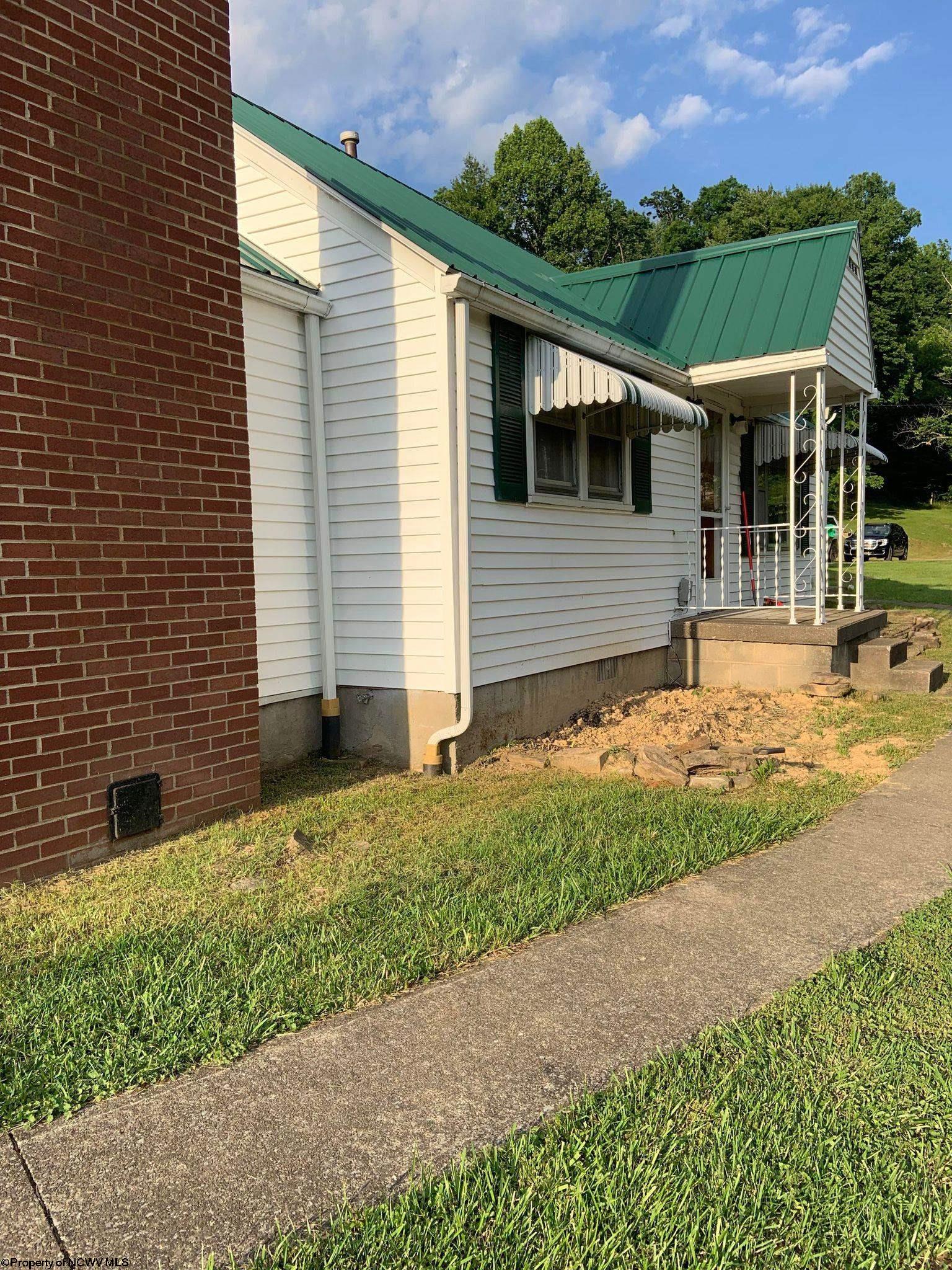 3427 Little Sand Run Road Buckhannon, WV 26201 - Photo 10 of 28 Gallery Image 10