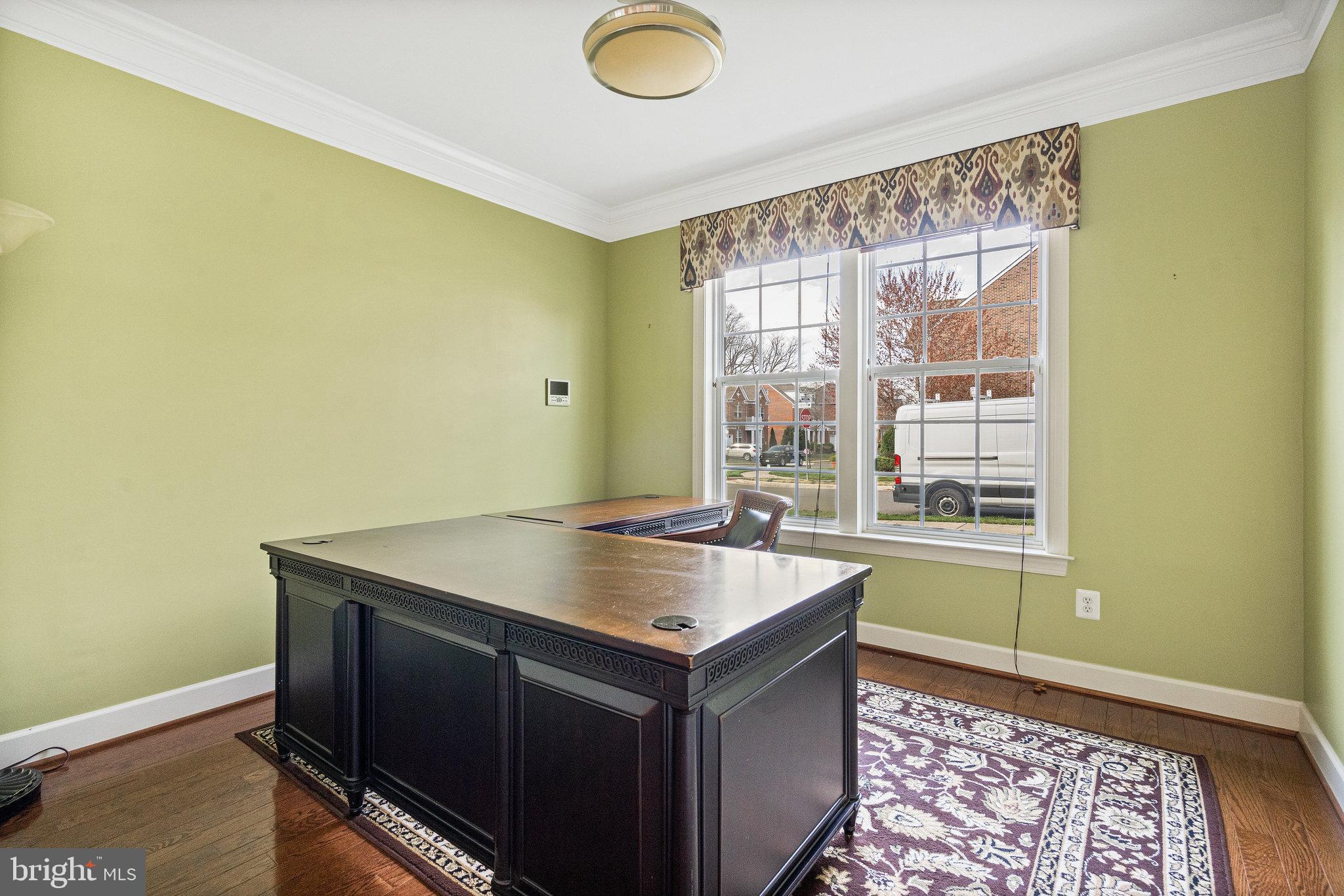 4561 Rona Place Fairfax, VA 22030 - Photo 16 of 78 Spacious office room